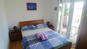 Apartment (A1)