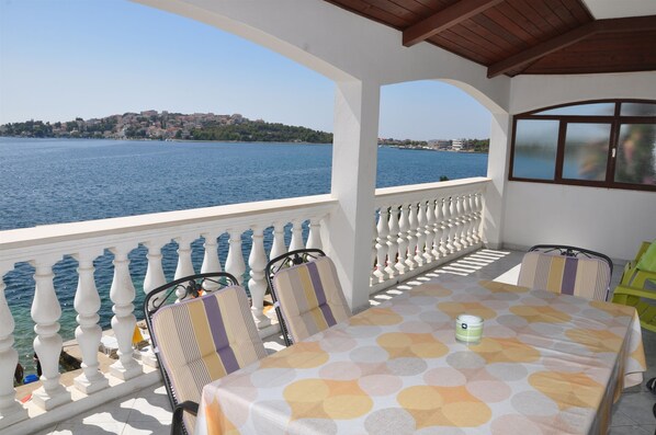 Apartment (A1) | Balcony - Apartments Bibi (Rogoznica)