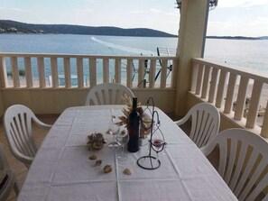 Apartment (A1) | Terrace/patio - Apartment Mer (Marina)