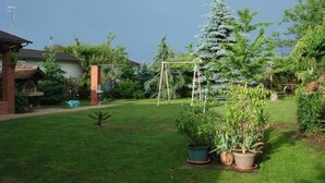 Courtyard - Rooms Branka (Krizevci)