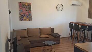 Apartment (A1) | Living room