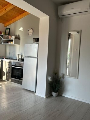 Apartment (A1) | Private kitchen - Apartments Ivana (Trpanj)