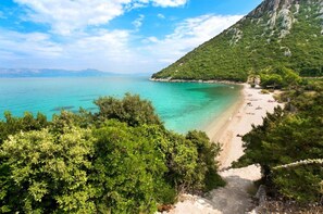 Beach - Apartments Ivana (Trpanj)