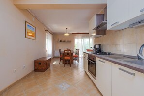 House | Private kitchen - House Rose (Otocac)