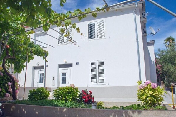 Building design - House Mari (Novalja)