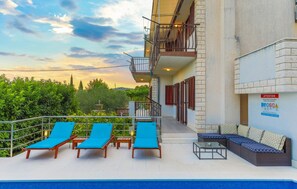 Outdoor pool - House Rafaeli (Marina)