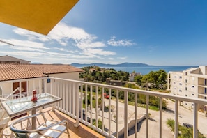 Apartment (A8) | Terrace/patio