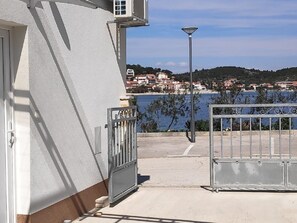 Building design - Apartment Tona (Tisno)