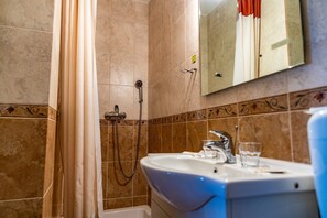 House | Bathroom | Shower
