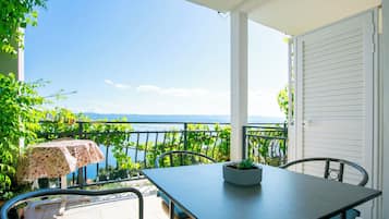 Studio (A2) | Blick auf das Wasser