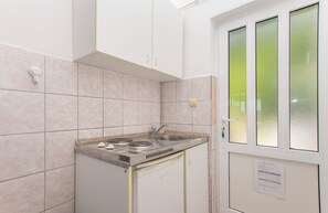 Studio (A4) | Interior - Apartments Zorica (Omis)