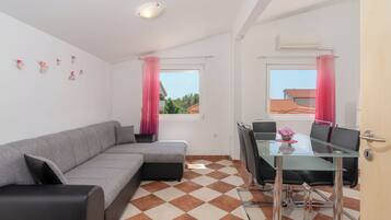 Apartment (A3) | Living room