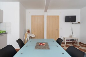 Apartment (A2) | Dining - Apartments Sanja (Vir)