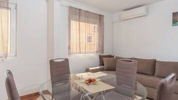 Apartment (A4) | Interior