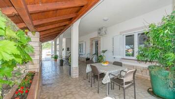 Appartamento (A1) | Terrazza/patio