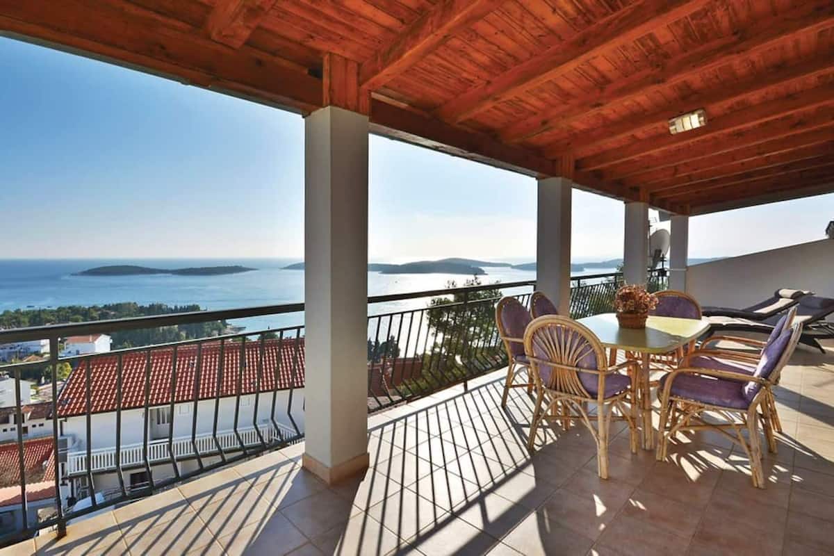 Apartment (A1) | Terrace/patio