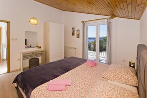 Iron/ironing board, free WiFi - Apartments Nadi (Hvar)
