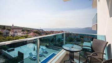 Apartment (A2) | Terrace/patio