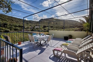 House | Balcony - House Paradiso (Vis)