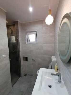 Apartment (A1) | Bathroom | Towels - Apartment Anka (Kastela)