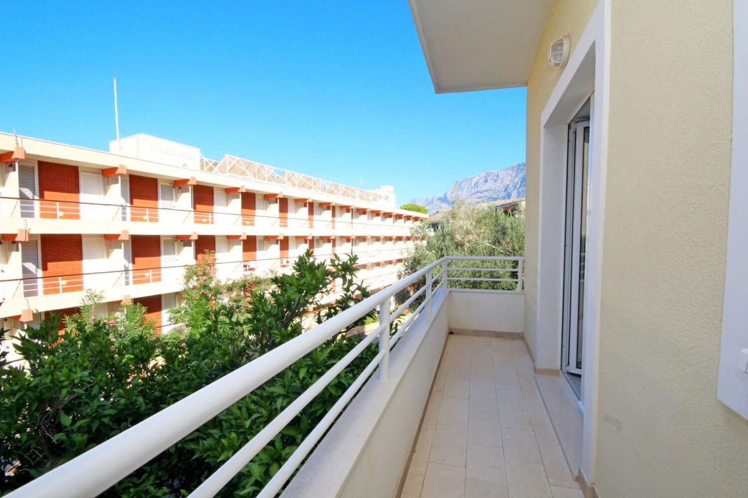 Apartment (A1) | Balcony