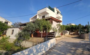 Building design - Apartments Vlado (Solta)