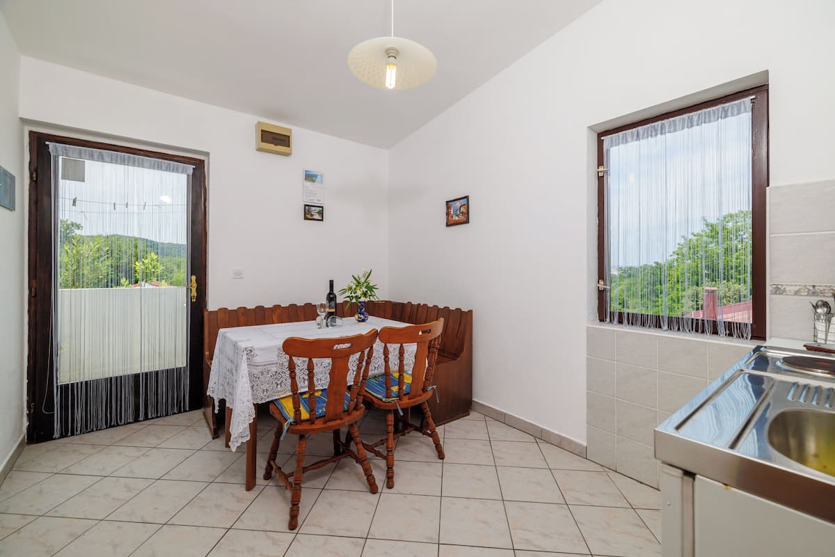 Căn hộ (A3) | Bếp riêng