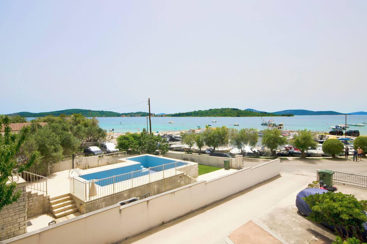 Apartment (A2) | Water view