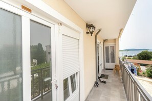 Apartment (A2) | Exterior - Apartment BR With sea View (Vodice)