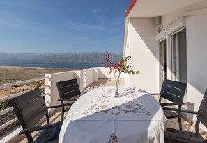 House | Terrace/patio - House Dali (Razanac)