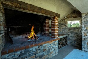 BBQ/picnic area - House Fani (Postira)