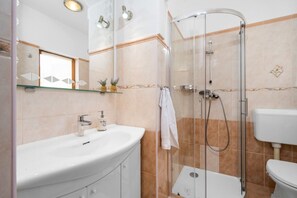 House | Bathroom - House Bruna (Krsan)