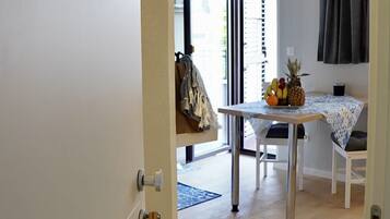 Studio (A3) | Hallway