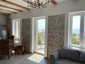 Apartment (A1) | Living room - Apartment Vatro (Rijeka)