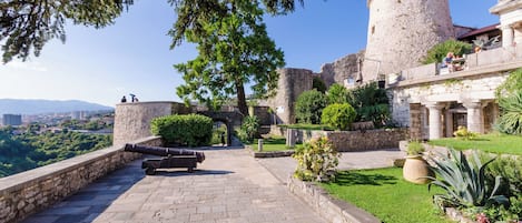 Staduitzicht vanuit accommodatie