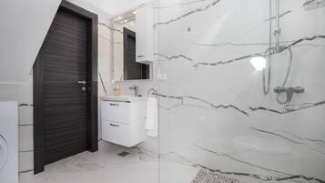 Apartment (A3) | Bathroom