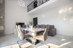 Apartment (A3) | Living room - Apartments Jakov (Postira)