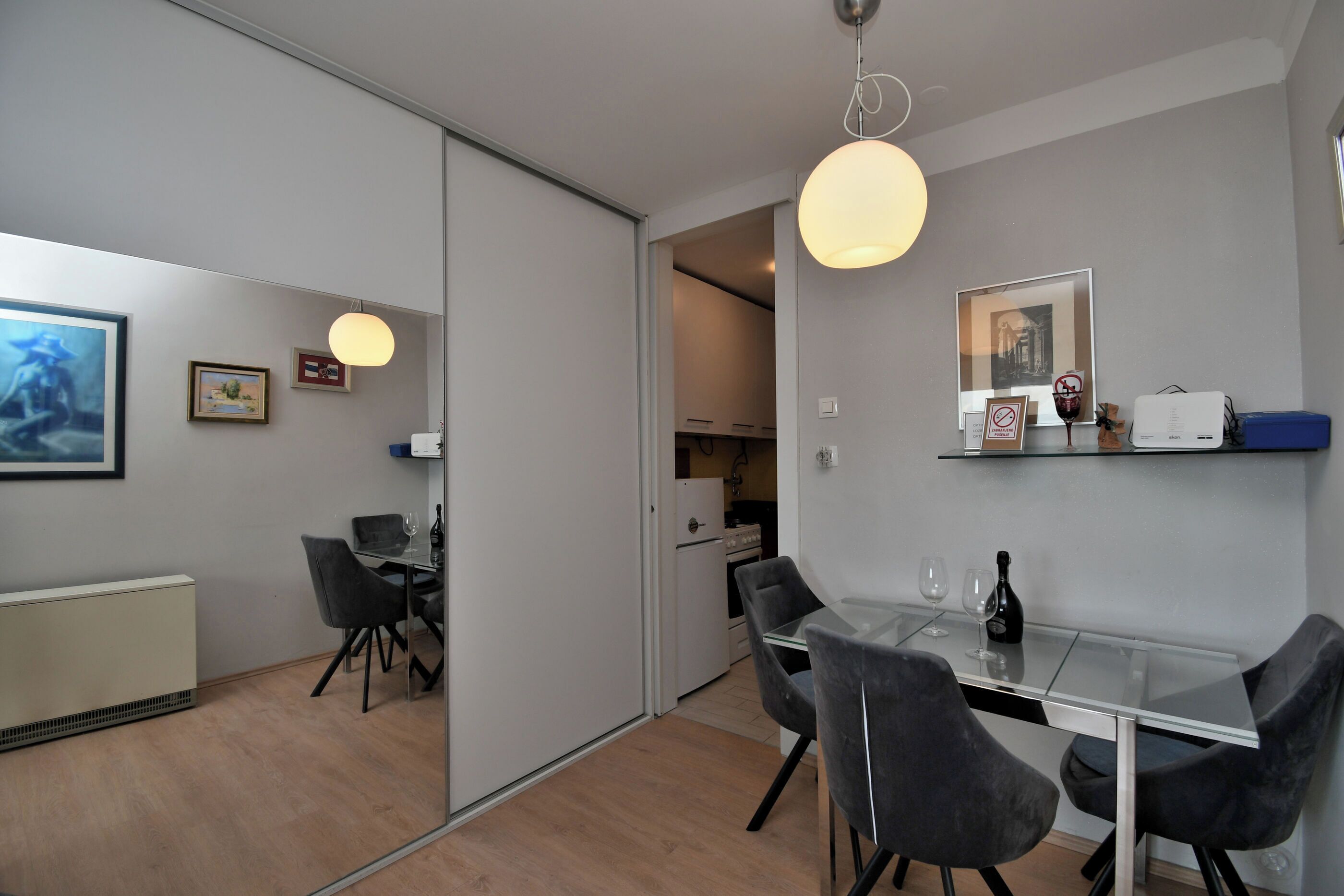 Studio (A1) | Interior