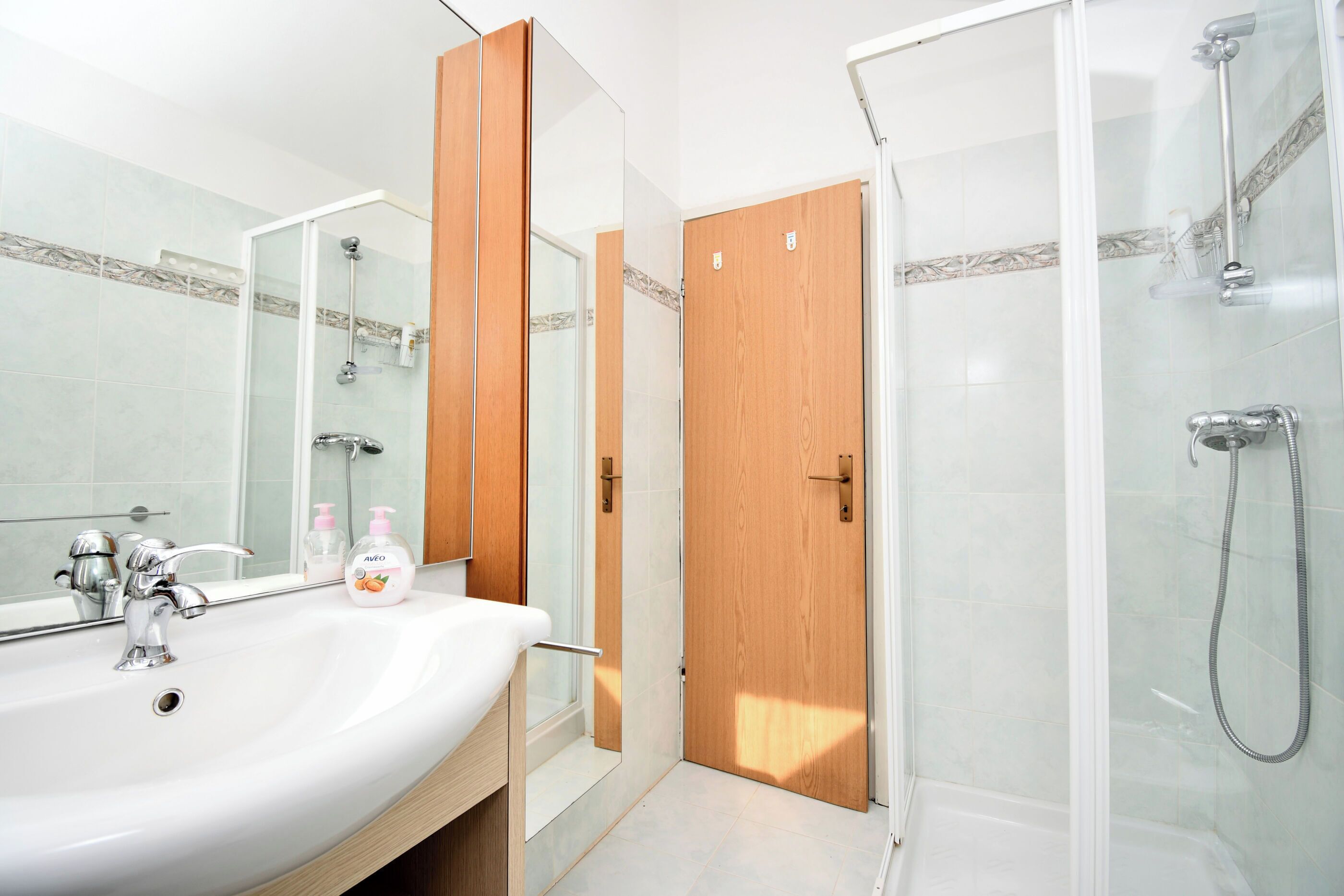 House | Bathroom | Shower