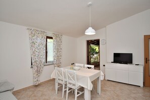 House | Private kitchen | Fridge, oven, stovetop, dishwasher - House Ariella (Umag)
