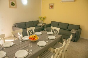 House | Dining - House Villa Karaga (Promina)