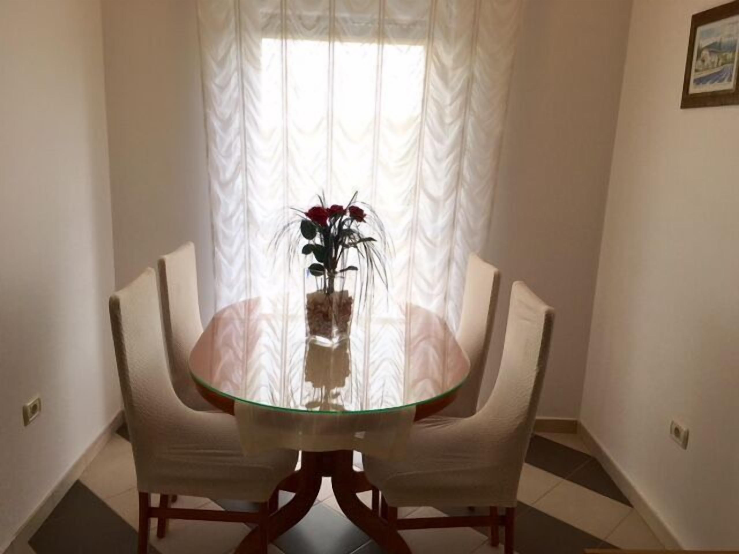Apartment (A1) | Dining