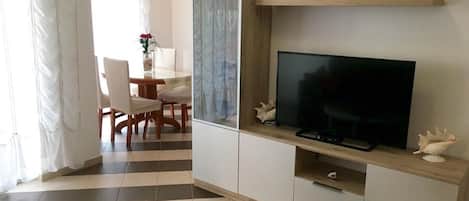 Apartment (A1) | Living room