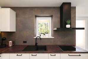 House | Private kitchen | Fridge, microwave, oven, stovetop - House Bona (Sukosan)