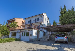 Building design - Apartment Silvana (Crikvenica)