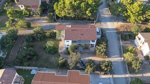 Kiến trúc tòa nhà