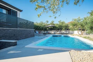 Outdoor pool, a heated pool - House Laura (Biograd na Moru)