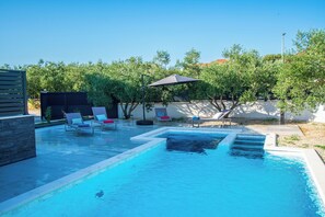 Outdoor pool, a heated pool - House Laura (Biograd na Moru)