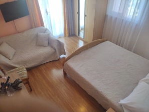 Free WiFi - Apartment Franjo (Kastela)