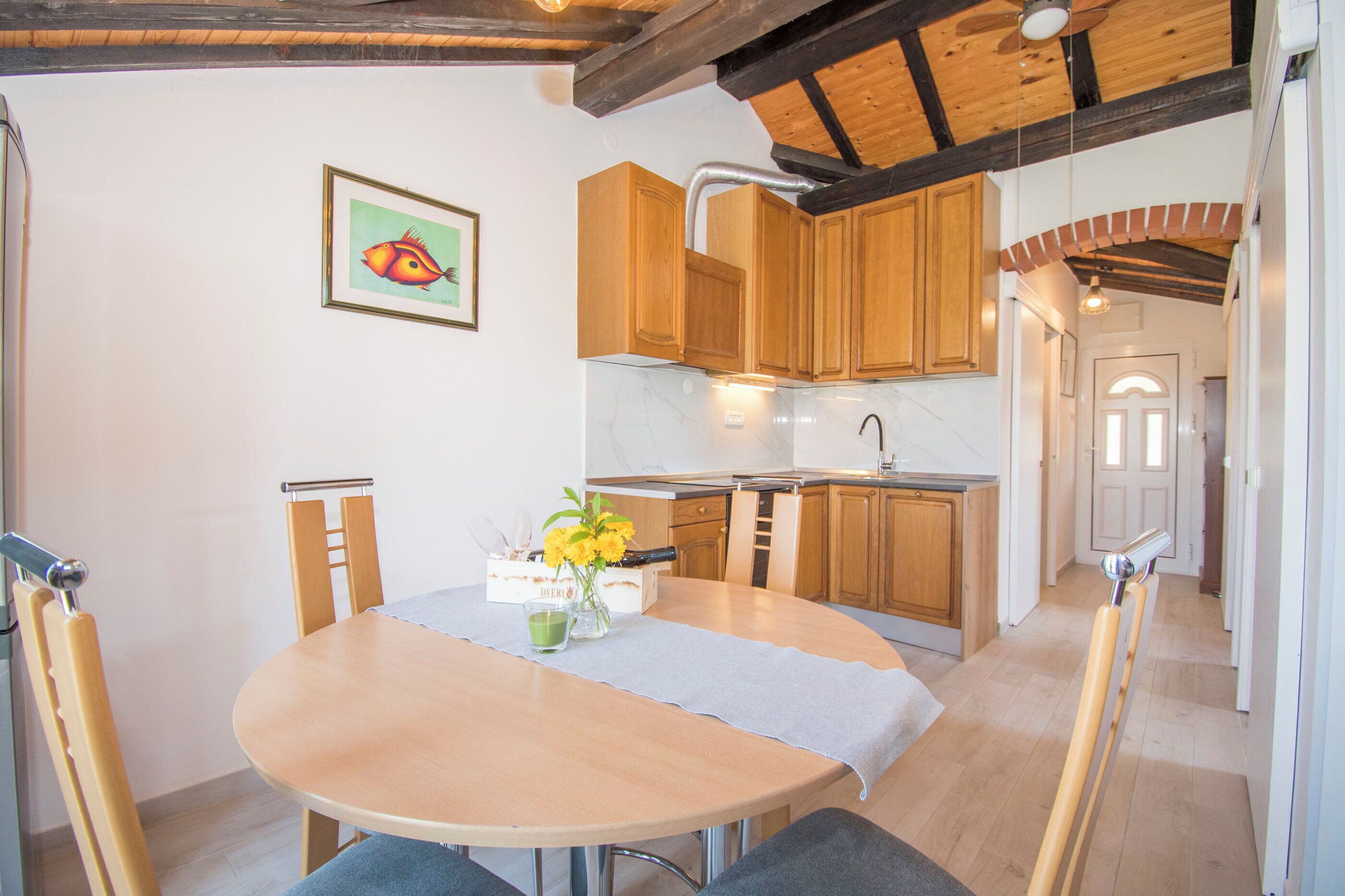 Apartment (A2) | Dining